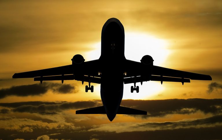 CONSUMUR advierte sobre los riesgos de pagar la totalidad de un viaje con gran antelación a través de agencias con precios sorprendentemente bajos