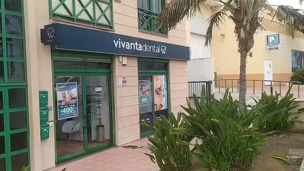 Cierre de las clínicas dentales Vivanta ¿Cómo reclamar?